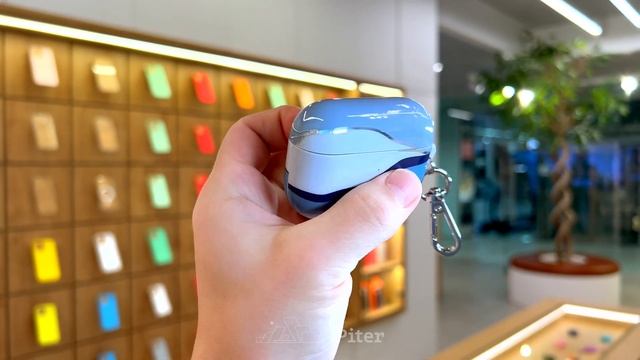 Чехол Uniq для AirPods Pro с карабином (Синий) смотреть онлайн