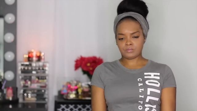 WTF? MARC JACOBS Re(marc)able Full Cover Foundation LOOKS GREY