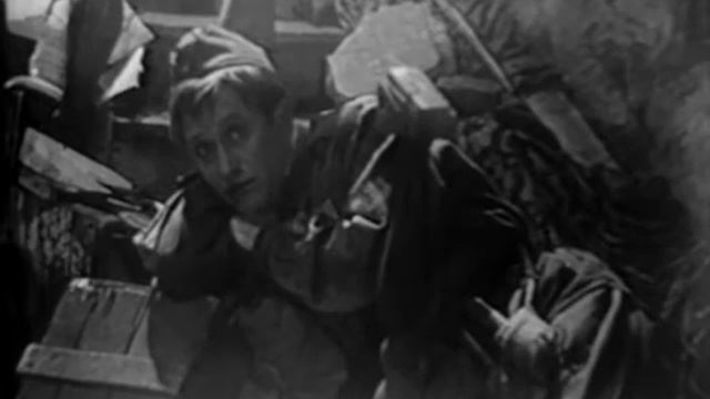 Людмила Касаткина в телеспектакле "Северо-западнее Берлина" (1967) по пьесе Севера Гансовского смотреть онлайн