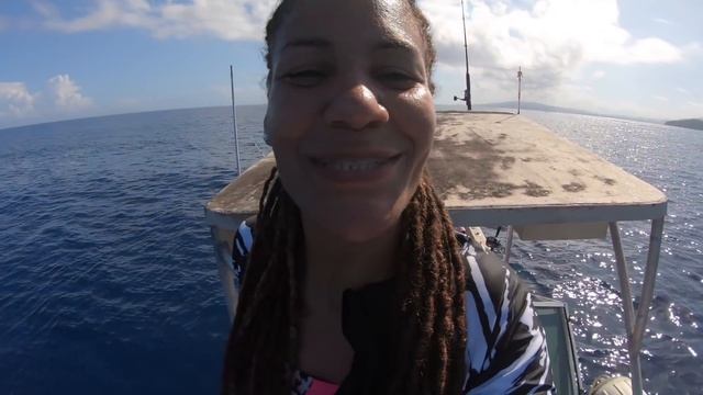 DEEP SEA FISHING JAMAICA, QUEEN SNAPPER CATCH & COOK || Lock "N" Load Offshore Adventures смотреть онлайн