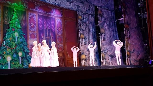 Балет "Щелкунчик" в Кармиэле смотреть онлайн