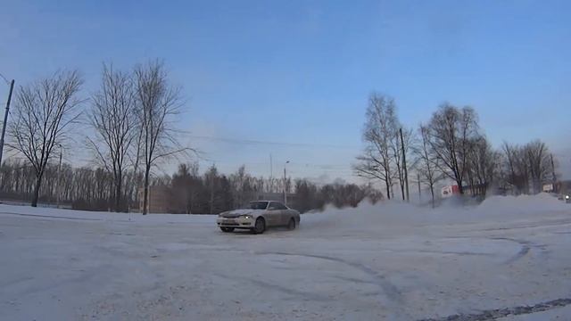 Дрифт на Toyota mark 2. г.Коломна смотреть онлайн