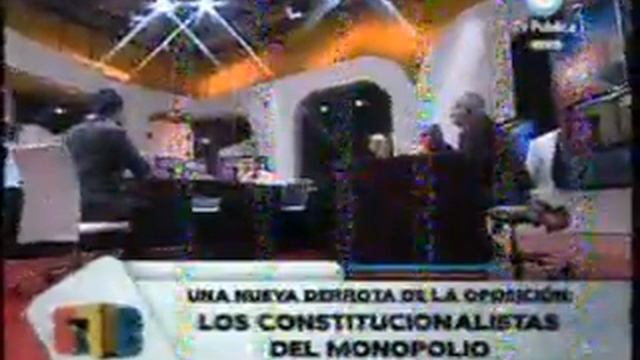 2 - 678 15/04/10 Los Constitucionalistas Del Monopolio