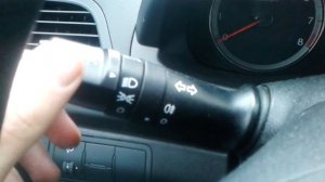 Как включить ближний свет фар в Hyundai Solaris (Хендай Солярис)?