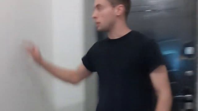 Нанесение акриловой моделирующей шпатлевки FEIDAL.