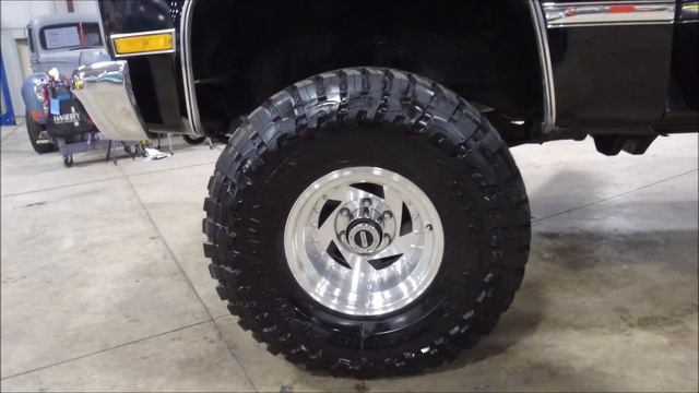 1986 Chevy K10 1500 4x4 Black смотреть онлайн