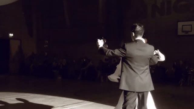 Showcase from Daventry Black magic and sparkle смотреть онлайн