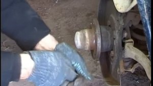 Замена тормозного диска на ВАЗ-2107.