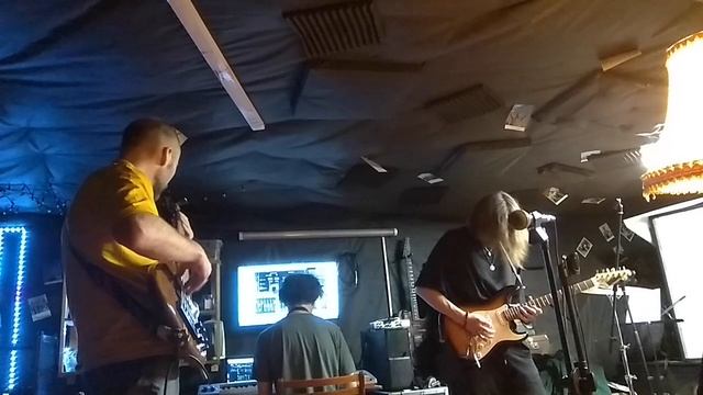 Jamming with AWTN 3 смотреть онлайн