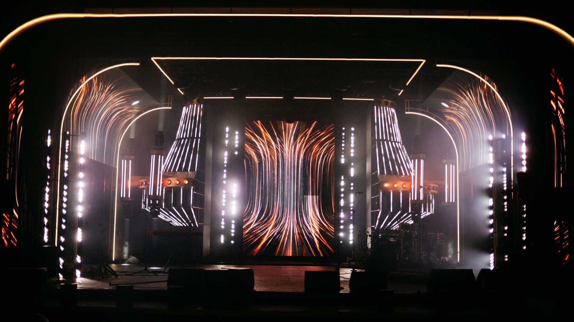 Wedding I Set & Lighting Design, Technical Production смотреть онлайн