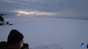 Напластали рыбы за два часа. Зимняя рыбалка на Ангаре.