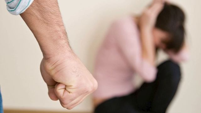 ВЗРОСЛАЯ ЖИЗНЬ смотреть онлайн