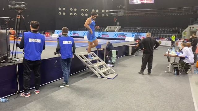 Даурен Куруглиев - первый финалист Ярыгинского 2022 ! смотреть онлайн