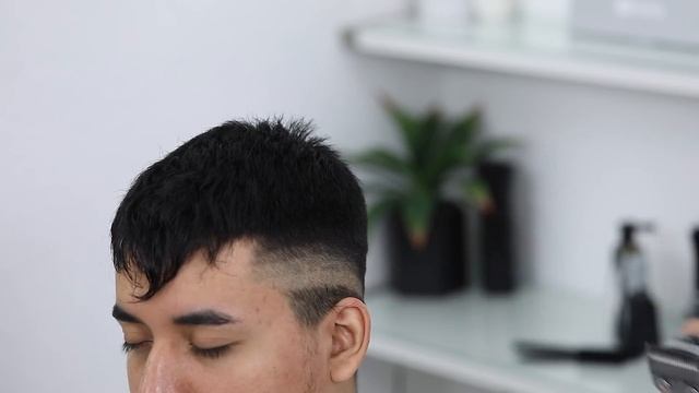 Barber tutorial, TRANSFORMATION! Featuring American crew! смотреть онлайн