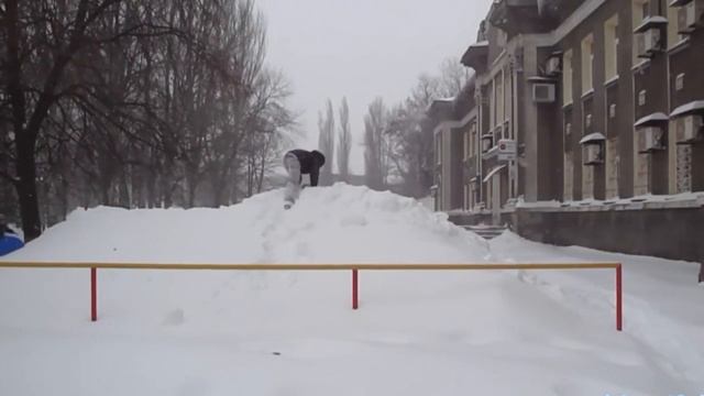 Харцызск замело снегом смотреть онлайн