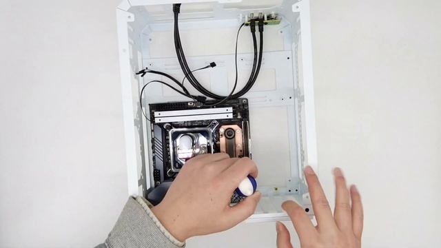 Mechanic Master C26 Pink Full Custom Loop Build смотреть онлайн