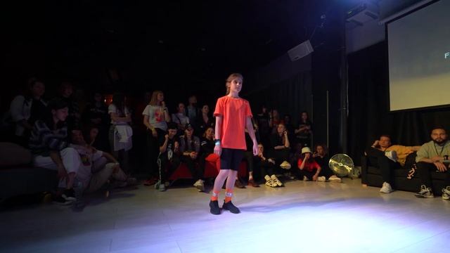 Newstyle Shuffle Battle vol. 3 [ Kids ] Formi vs Alex смотреть онлайн