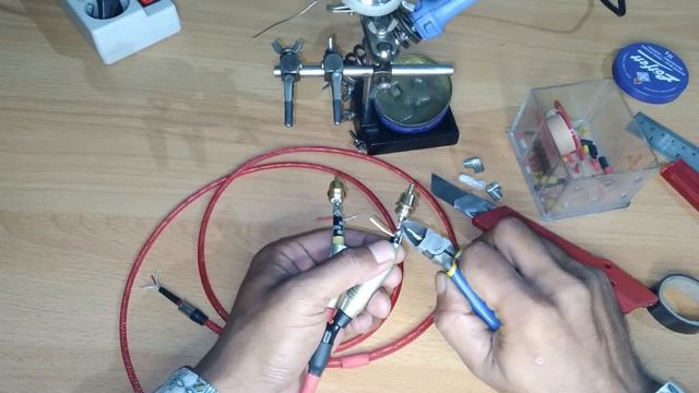 AUX to RCA Cable DIY | Jack 3.5 mm to rca cable смотреть онлайн