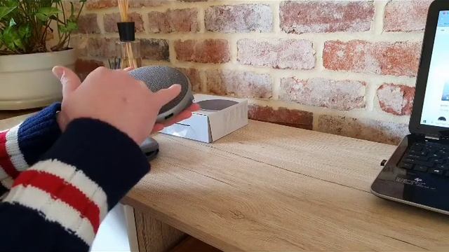 Concierge Member Taryn Reviews the Dell MultiPort Speakerphone Hub | The Good Guys смотреть онлайн