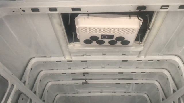 Ford transit karavana elektrikli klima montajı смотреть онлайн