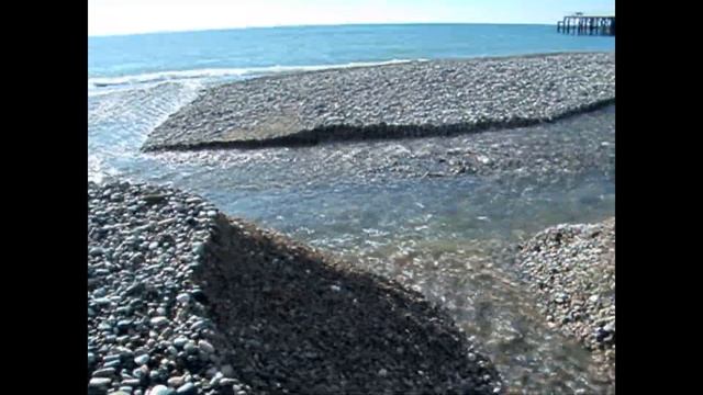 Поменял русло реки в Абхазии