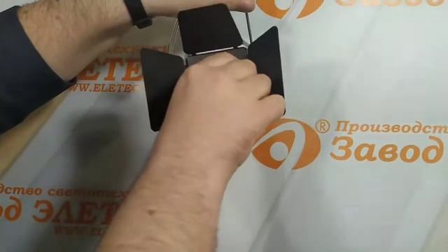 Установка лампы в светильник "Кино" смотреть онлайн