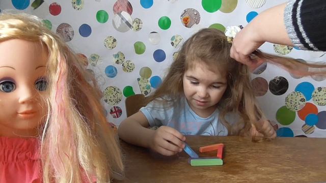 ❤Крейда для волосся❤Випробування на Лізі та ляльковій голові для зачісок❤ смотреть онлайн