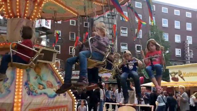 Oberhausen Kirmes 2016 смотреть онлайн