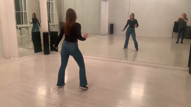 хореографы подготавливают Сальсу студии «Танцы 40+» Елены Билык смотреть онлайн