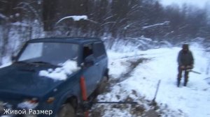 Реечный домкрат в грязи,китай в деле.