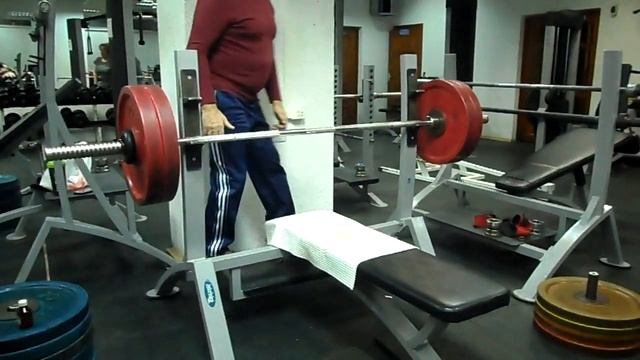 Жим лежа - @badviser 103,20кг / 122,5кг / 28раз смотреть онлайн