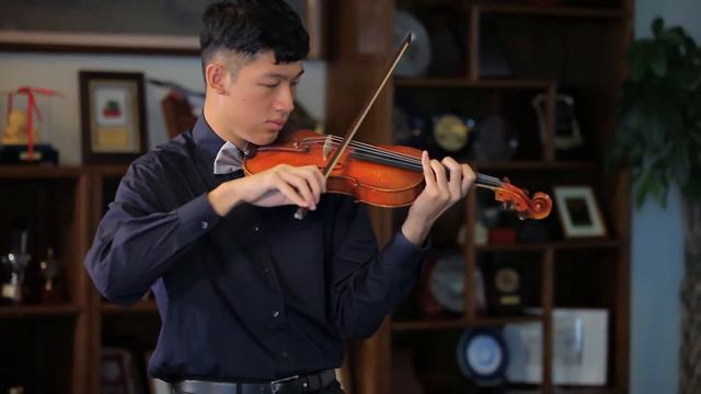 Minuet in G Major , WoO 10/2 -- Ludwig van Beethoven смотреть онлайн