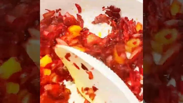 БОРЩ ИЗ ХОЛОДЦА ?ВКУСНЯТИНА❗️ МНОГО МЯСА НАВАРИСТЫЙ БУЛЬОН ❗️ #shorts смотреть онлайн