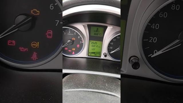 Как выставить часы на дацун смотреть онлайн