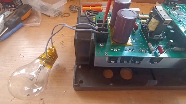 Инвертор с DC 220в на АС 220в 3 фазы ремонт финал смотреть онлайн