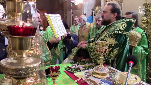 Свято П'ятидесятниці. День Святої Тройці. Божественна Літургія. Вечірня смотреть онлайн