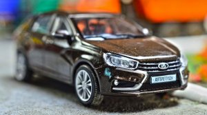 Моделька ЛАДА ВЕСТА УНИВЕРСАЛ 1/43. Новые Автолегенды №16 деагостини. Про машинки.