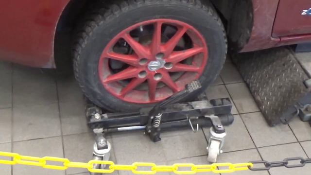 Nissan Leaf 2015 replacement of grounding plates for the high voltage battery смотреть онлайн