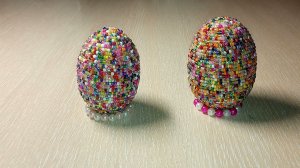 Самый простой способ оплетения деревянного яйца бисером//
