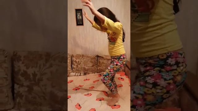 Как научиться делать кувырок вперед. смотреть онлайн