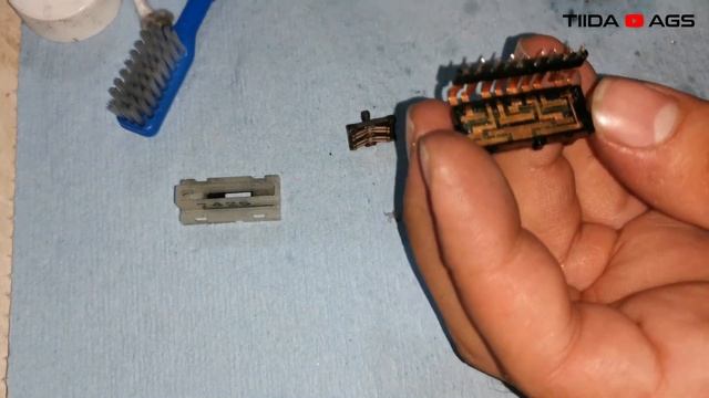 Reparacion controlador de vidrios de nissan смотреть онлайн