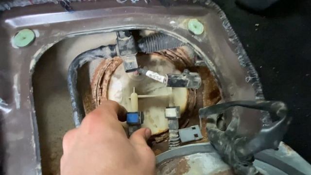 Fuel Pump Replacement Ford Escape Mercury Mariner 2008 2009 2010 2011 2012 08 09 10 11 12 смотреть онлайн