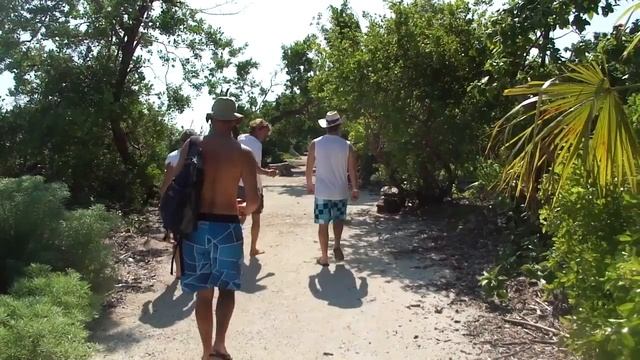 Автопробег по Юкатану плюс сеноты. смотреть онлайн