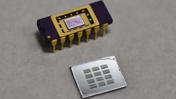 Sam Zeloof: "Z2" - Upgraded Homemade Silicon Chips