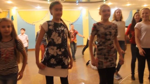 Команда ЛИДЕРА - Новогодний проект Танцы в Лидере:) смотреть онлайн