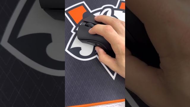Демонстрация работы мыши Razer DeathAdder V2 Pro смотреть онлайн