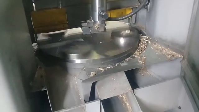 Обрубка. Уголок латунный. смотреть онлайн