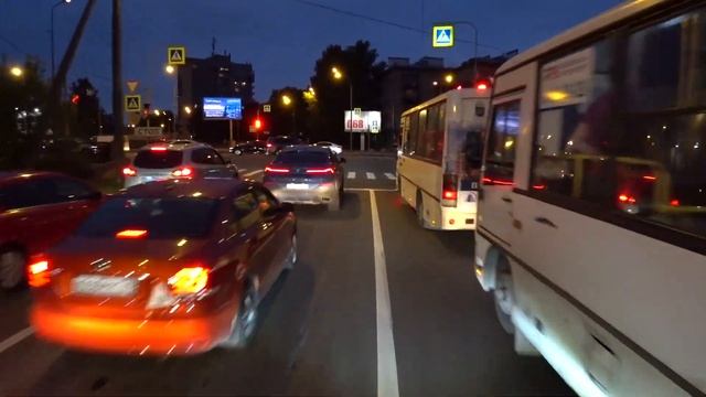 ГОНКИ НА САМОКАТАХ - THUNDER VS SAVAGE смотреть онлайн