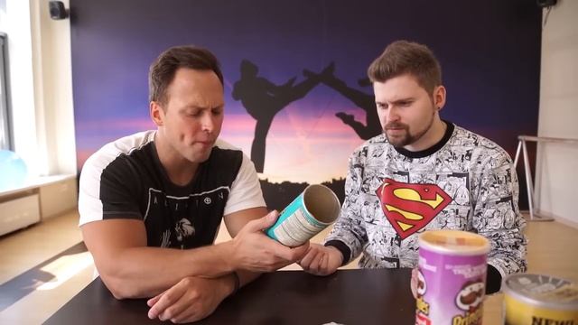 ЧИПСЫ PRINGLES ИЗ АМЕРИКИ / В РОССИИ ТАКИХ НЕТ