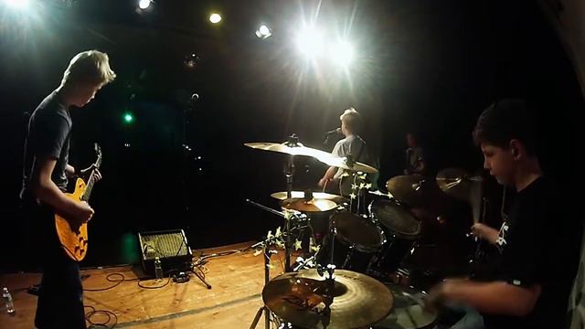 American Idiot by Attic Material (Unedited GoPro view) смотреть онлайн